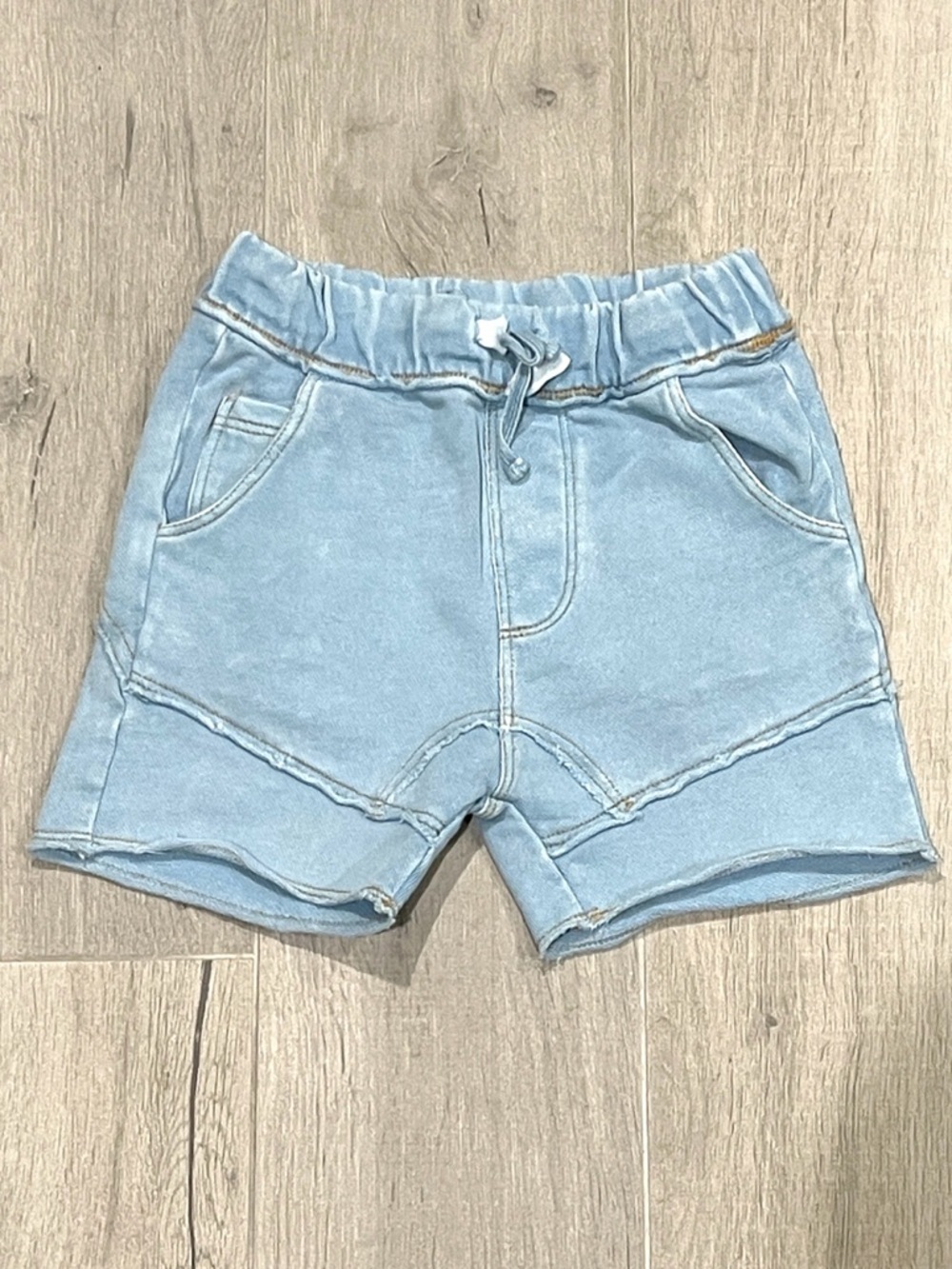 ZARA Boys Light Wash Sweat Shorts Size 4 (104 cm)